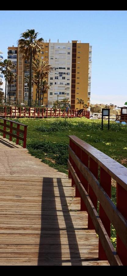 Studio On The Beach Front Málaga Eksteriør billede